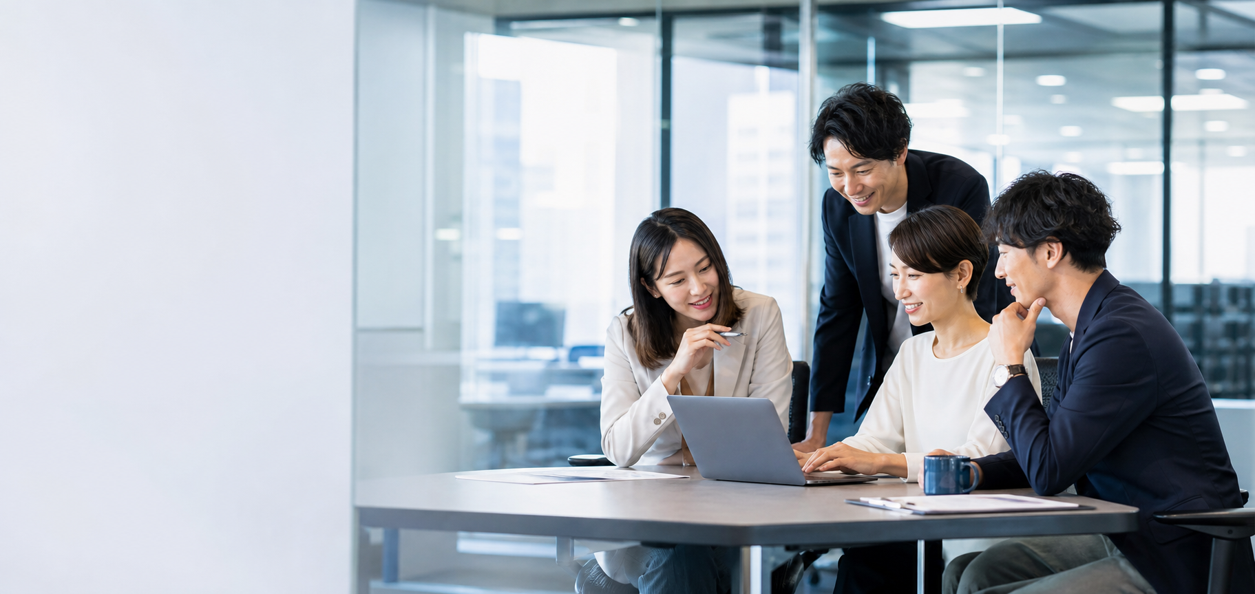 プロジェクトを推進する日本人ITチーム